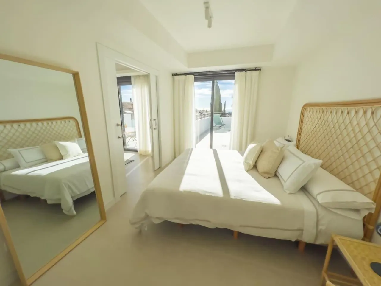 마르베야 Pent-House On The Golden Mile 아파트